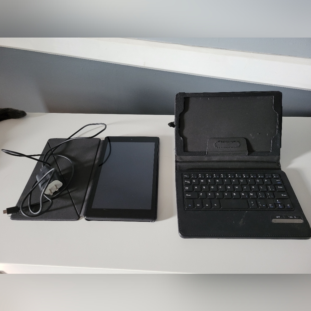 Amazon Fire 8 HD Tablet